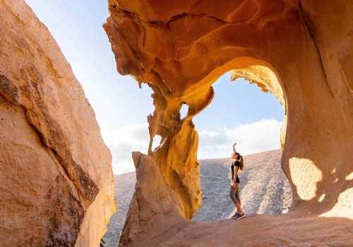 Piaszczyste wydmy i ocean zamiast szarych dni 🌊 ☀️ Tydzień na Fuerteventurze od 1395 PLN 😱🏖️