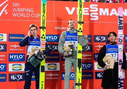 Fatalny występ polskich skoczków w Oslo. Lider Pucharu Świata poza finałem