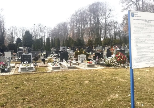 Cmentarna afera w Trzebnicy. Przez lata bezprawnie pobierano opłaty