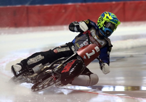 Wygrał z kontuzją i pokonał wszystkich rywali. Szwed liderem w walce o mistrzostwo świata