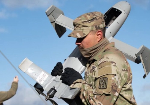 Jak ZHistoria dronów MEROPS i biznesu wojennego