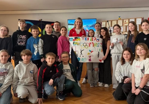 Uczniowie SP nr 8 w Chojnicach spotkali mistrzynię olimpijską Małgorzatę Hołub-Kowalik