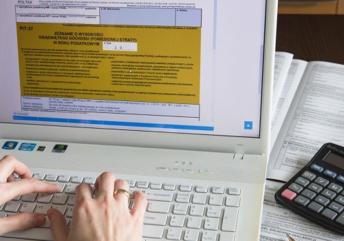 Wysyłasz PIT przez internet? Uważaj na te błędy w zeznaniu