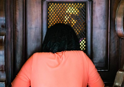 Jeśli nie zrobisz tej jednej rzeczy, spowiedź będzie nieważna. Ksiądz wyjaśnia