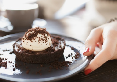 Betsubara - naukowcy wyjaśniają, skąd bierze się apetyt na słodkie po obiedzie