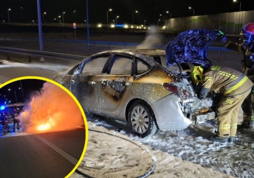Opel Astra doszczętnie spłonął na A1 – FILM, ZDJĘCIA