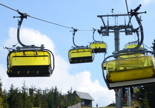 Kolejki w Beskidach na wiosennym przeglądzie - kiedy wrócą kursy?