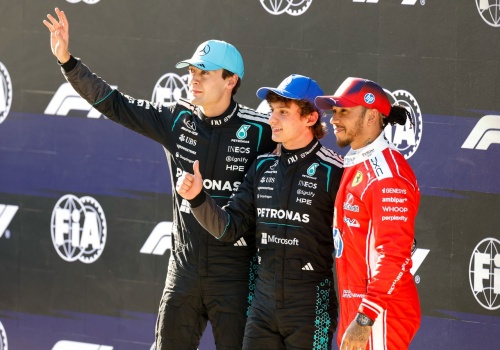 Wewnętrzna walka Mercedesa o tytuł? Tak wygląda 