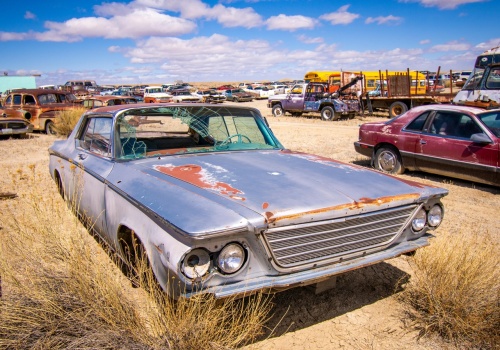 Rozebrał auto na części i wystawił na OLX. Teraz grozi mu kara do 500 000 zł