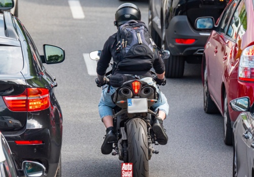 Wystartował sezon motocyklowy. Liczba wypadków rośnie nawet o 30 proc.