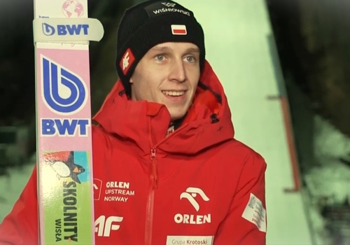 Skoki narciarskie: Niesprawiedliwy jednoseryjny konkurs z wygraną Japończyka Naito! Czterech Biało-Czerwonych z punktami!