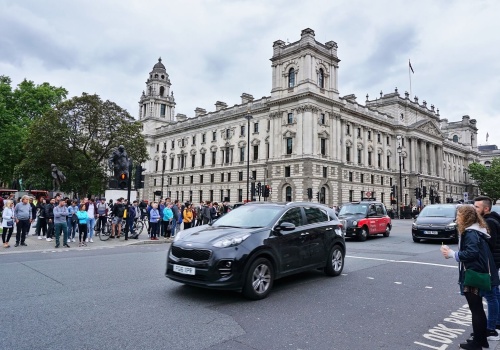 Dodatkowe opłaty dla kierowców SUV-ów za jazdę po Londynie
