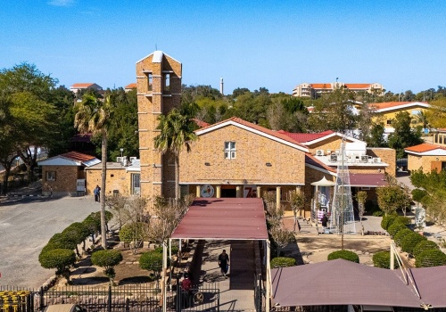 Wojna oczami księdza z Kuwejtu: kryzys nie jest odległy, ludzie żyją w strachu