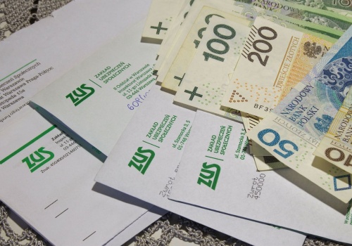 ZUS wypłaci jeszcze przed Wielkanocą. Dobre wieści dla seniorów