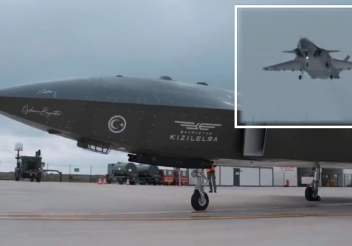 Turcja testuje bomby kierowane dla odrzutowego drona bojowego KIZILELMA
