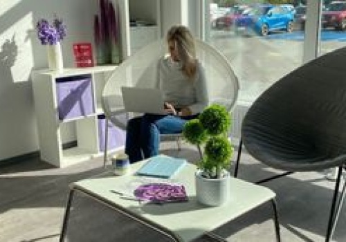 Dlaczego wciąż boisz się podnieść ceny? O sztuce wyceny własnej pracy