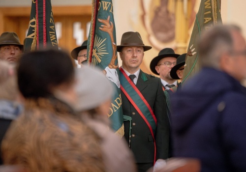 Pielgrzymka Kół Łowieckich okręgu konińskiego do Matki Bożej Licheńskiej