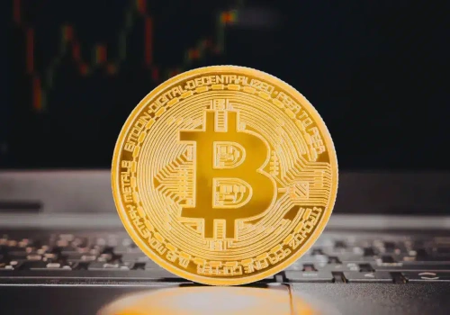 Bitcoin staje się super rzadki. Rezerwy na giełdach najniższe od 2017 roku. Jaka zachowa się cena BTC?