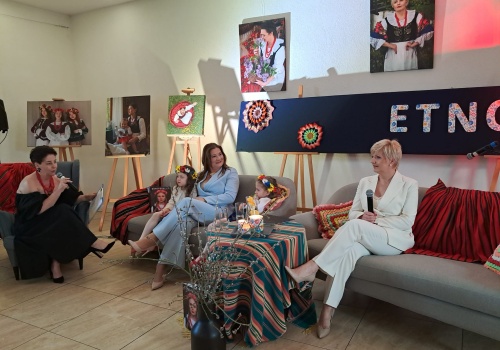 „EtnoWieluń” w Drobnicach. Ludowa tradycja wędruje po regionie