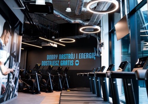 Nowoczesna przestrzeń fitness podbija Warszawę