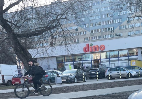 Skandal w Dino. Wpuściła posła na interwencję i straciła pracę