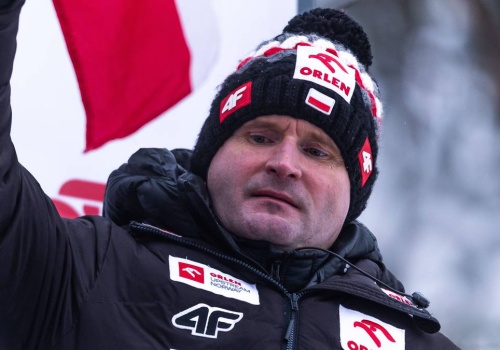 To on będzie trenerem polskich skoczków w przyszłym sezonie! 