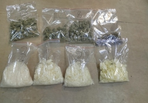 Prawie 5 kilogramów narkotyków w garażu