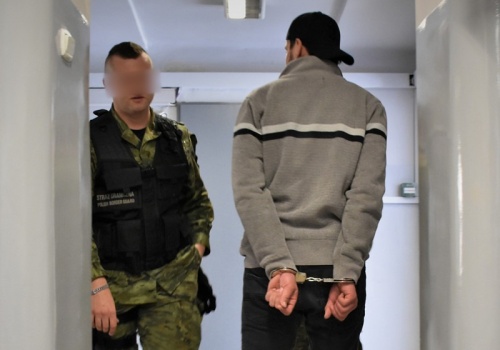 Deportacja Mołdawianina po wielokrotnych kradzieżach i wyrokach sądowych