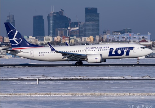 Lotnisko Chopina: Luty z blisko 1,7 mln pasażerów i nowym rekordem