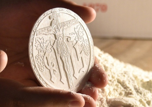 Charistia – tradycja pieczywa liturgicznego od ponad pół wieku