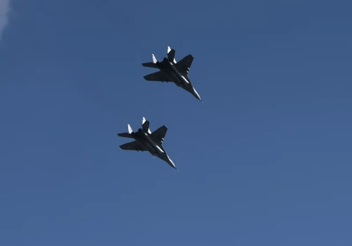 Rosyjski samolot wojskowy objęty procedurą przechwycenia i eskorty