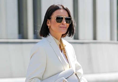 5 dodatków, które odmładzają look na wiosnę. Dodają luzu i pewności siebie