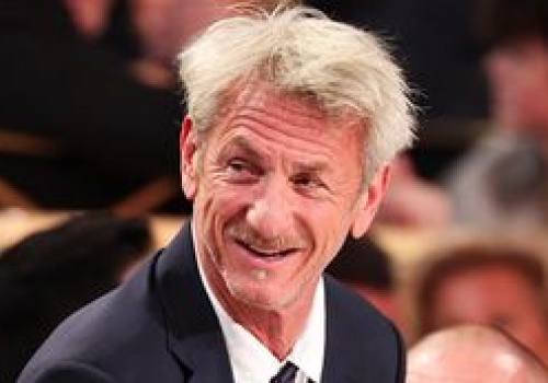 TYLKO NA PUDELKU: Dzień przed Oscarami Sean Penn pojawił się w Warszawie. Gdzie spędził sobotni wieczór?