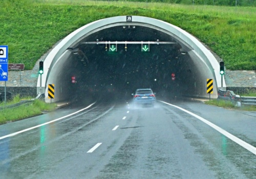 16 i 17 marca utrudnienia w tunelu na Zakopiance. Będą korki i objazdy