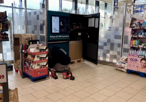 Polacy chcą oddawać butelki, ale system ich blokuje. Oto 3 poważne luki