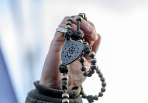 Krwawe banery i dziecko na czele. Fundacja Kai Godek znów protestowała w Gdańsku