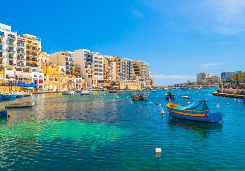 Krótki wypad na słoneczną wyspę w terminie z weekendem ☀️ Malta! 🤩 Loty + ⭐⭐⭐⭐ hotel za 889 PLN 😎