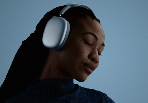 Apple po cichu pokazało nowe topowe słuchawki AirPods Max 2