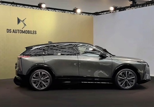 Oto nowy DS N°7. Zdjęcia wyciekły do sieci przed premierą