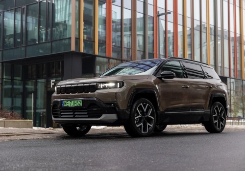 Nowy Jeep Compass pokazany przedpremierowo w Olsztynie. Tak wygląda nowa generacja SUV-a