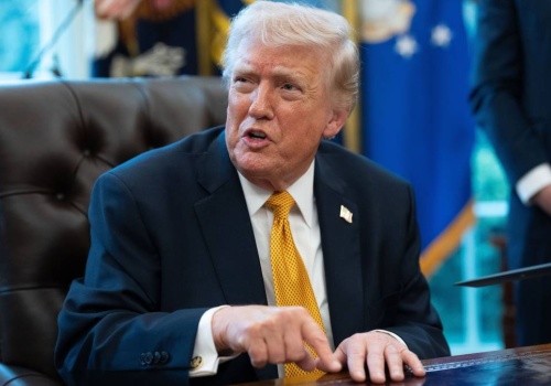 Iran szuka dyplomacji z USA. Donald Trump odmówił negocjacji