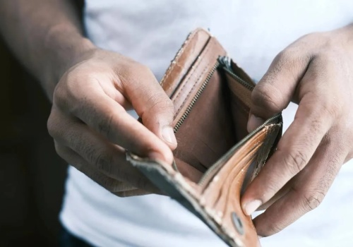 Wielkanoc pod znakiem drożyzny. Cena kluczowa dla 8 na 10 konsumentów podczas zakupów