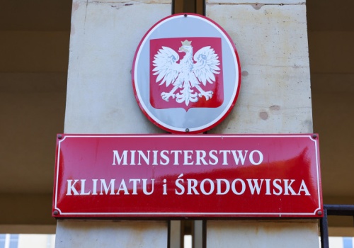Prezesowi operatora kaucyjnego grozi 15 lat więzienia. Ministerstwo klimatu odpowiada