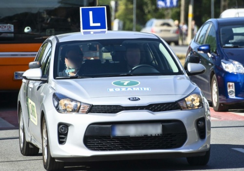 Zdawał prawo jazdy przez 9 lat. Udało mu się za 139 razem