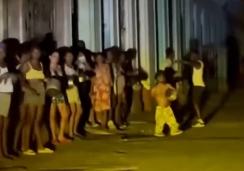 Kuba tonie w ciemności. Naciski Trumpa pogłębiają kryzys