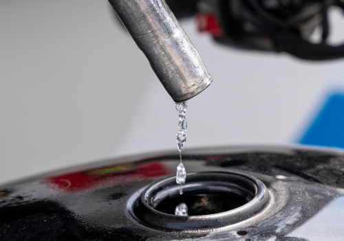 Ropa drożeje po atakach Iranu. „Sprzeczne sygnały z administracji Trumpa”