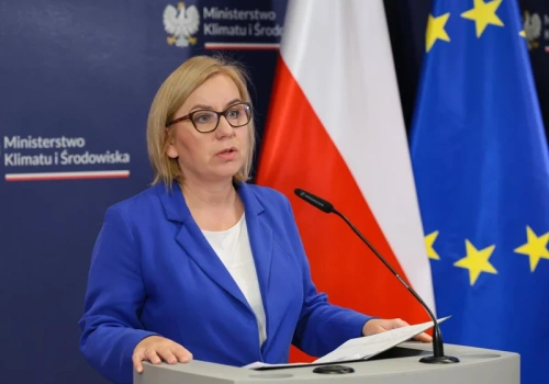 Prezydent domaga się zdjęcia z Polaków podatku ETS. Nerwowość w rządzie