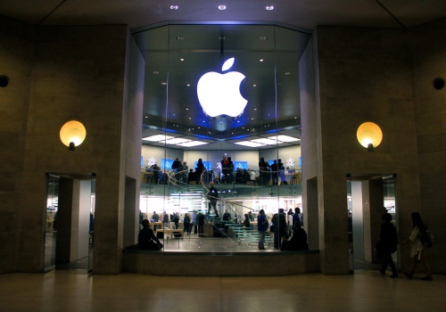 Apple przejmuje polską firmę. „Element strategii”