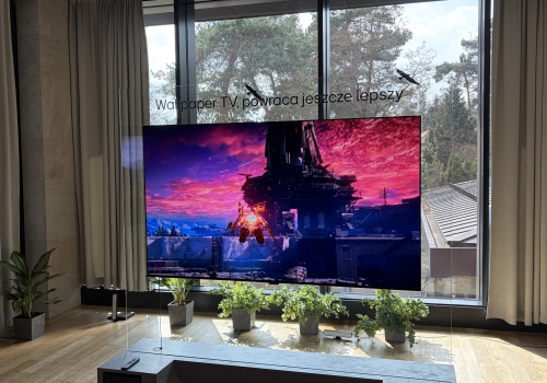 Koniec mitu o ciemnych OLED-ach. LG wywraca rynek telewizorów, wskrzesza legendarną serię i integruje Google Gemini