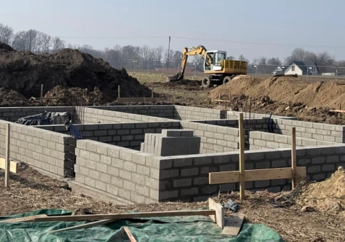 Inwestycja za ponad 8,3 mln zł. Trwa budowa sportowego kompleksu